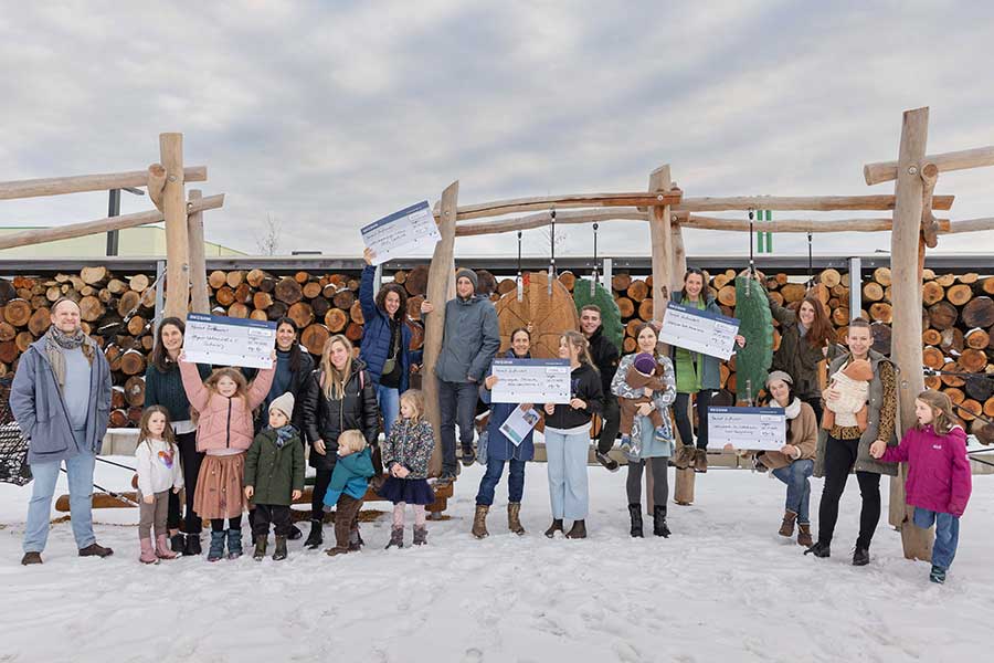 Fünf Allgäuer Waldkindergärten freuen sich über die Weihnachtsspende der RAPUNZEL Eine Welt Bio-Stiftung.
